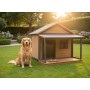 Casa grande para perros con terraza y techo a dos aguas